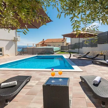 Casa de Férias Navigare With Swimming Pool